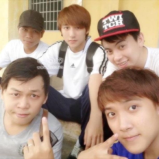 Lộ ảnh cực hiếm của Sơn Tùng tại Nhạc viện TPHCM, học giỏi đến mức cô giáo ngại không cho điểm 9 vì sợ bạn ganh tỵ-3