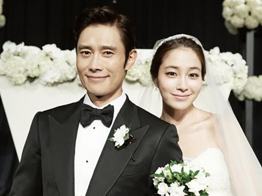 Thảm đỏ Asian Artist Award: Suzy bị chê tăng cân, Yoona đẹp xuất sắc-25