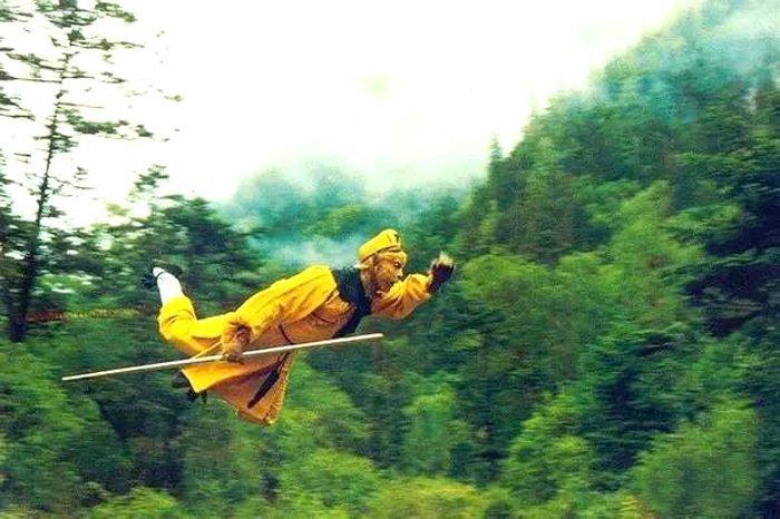 Tây Du Ký: Lý giải nguyên nhân Tôn Ngộ Không cất gậy Như Ý ở vành tai mà không phải chỗ khác-5