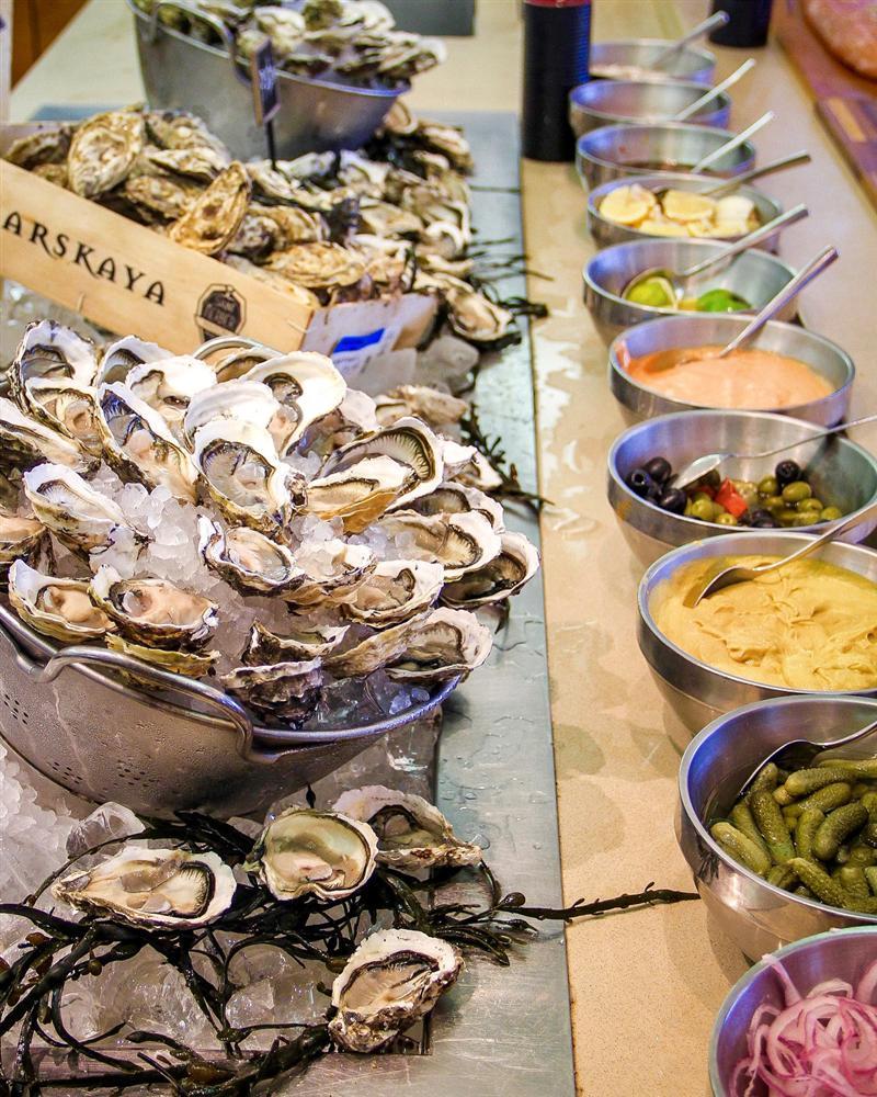 4 khách sạn phục vụ buffet cao cấp bậc nhất tại Hà Nội-3