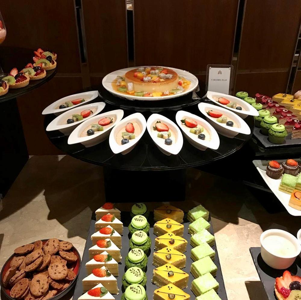 4 khách sạn phục vụ buffet cao cấp bậc nhất tại Hà Nội-20