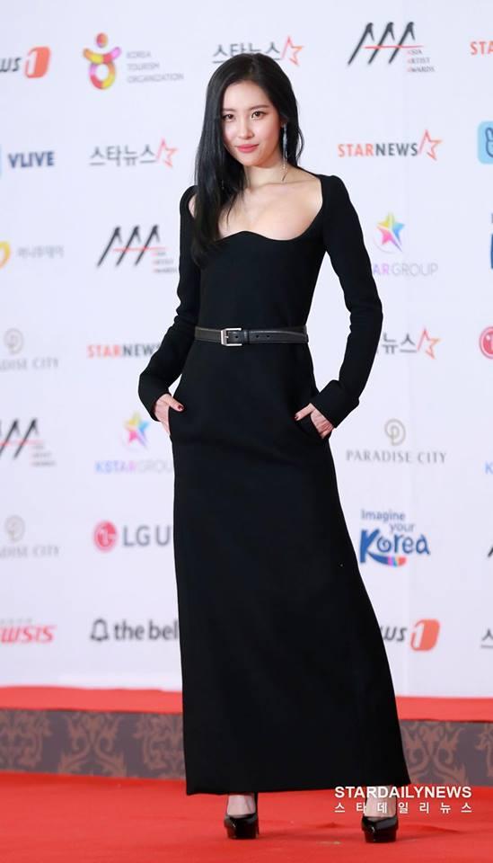 Thảm đỏ Asian Artist Award: Suzy bị chê tăng cân, Yoona đẹp xuất sắc-9