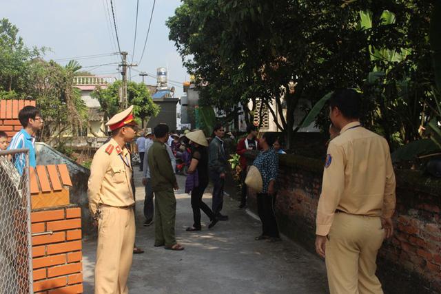 Bắt được đối tượng nghi ngáo đá khống chế bé gái 3 tuổi trong nhà tắm-5