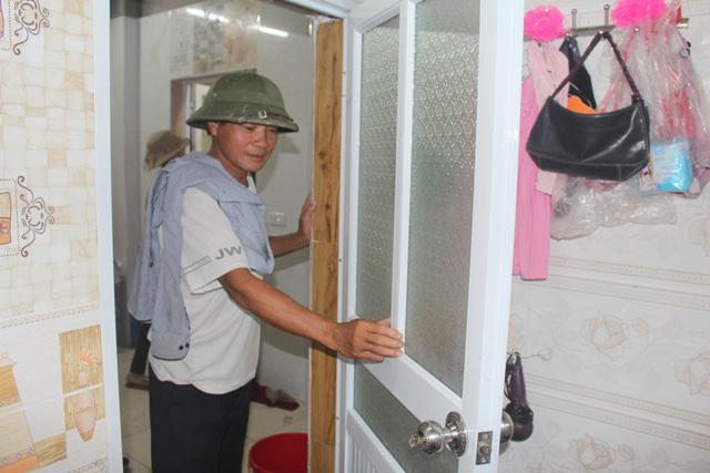 Bắt được đối tượng nghi ngáo đá khống chế bé gái 3 tuổi trong nhà tắm-16