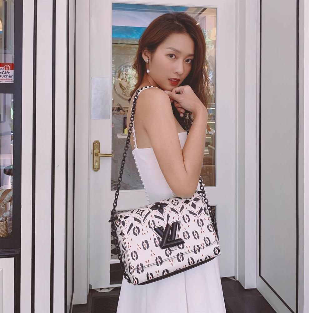 Huyền Baby cùng cặp gia đình HOT nhất MXH rủ nhau khoe street style đẹp như tranh vẽ ở xứ sở kim chi-6