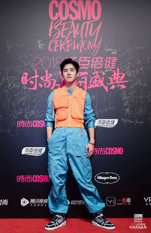 Thảm đỏ Cosmo: Hoàng hậu Tần Lam đẹp nổi bật, làm lu mờ loạt mỹ nhân từ Dương Mịch đến Đường Yên-13