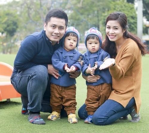 Sau 2 năm ly hôn với BTV Hoàng Linh, cuộc sống của MC Trung Nghĩa và 2 con trai hiện ra sao?-6