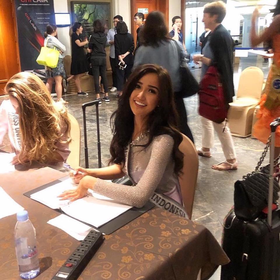 HHen Niê tạo dáng điên đảo tại sân bay Bangkok, mỹ nữ Philippines được chào đón như nữ hoàng-20