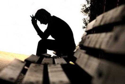 Xé lòng với tâm sự của chàng gay bị xã hội xa lánh, mẹ người yêu quỳ gối xin buông tha-1