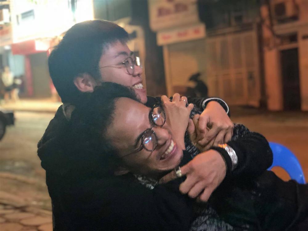 Rocker Phạm Anh Khoa mặt hốc hác, gầy trơ xương sau scandal bị tố gạ tình tục tĩu-16