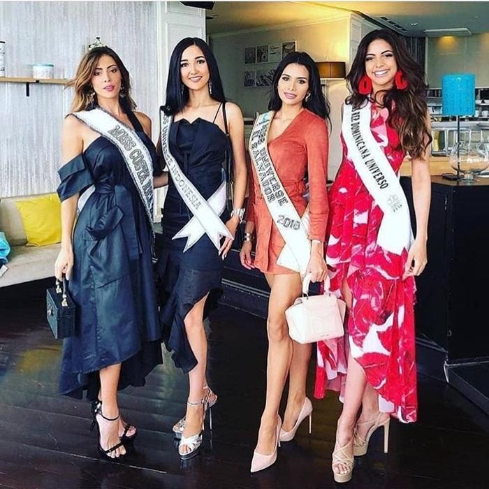 Chiều cao HHen Niê nổi bật hơn hẳn khi đọ sắc với đối thủ tóc tém và ứng viên sáng giá nhất Miss Universe 2018-11