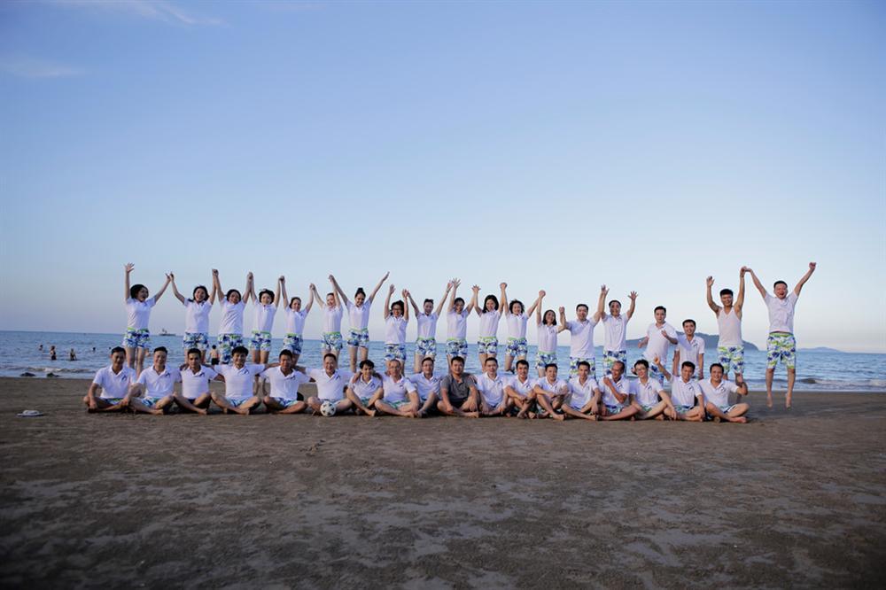 Lớp cấp 2 ở Nghệ An họp mặt sau 20 năm ra trường vẫn gần đủ sĩ số-5