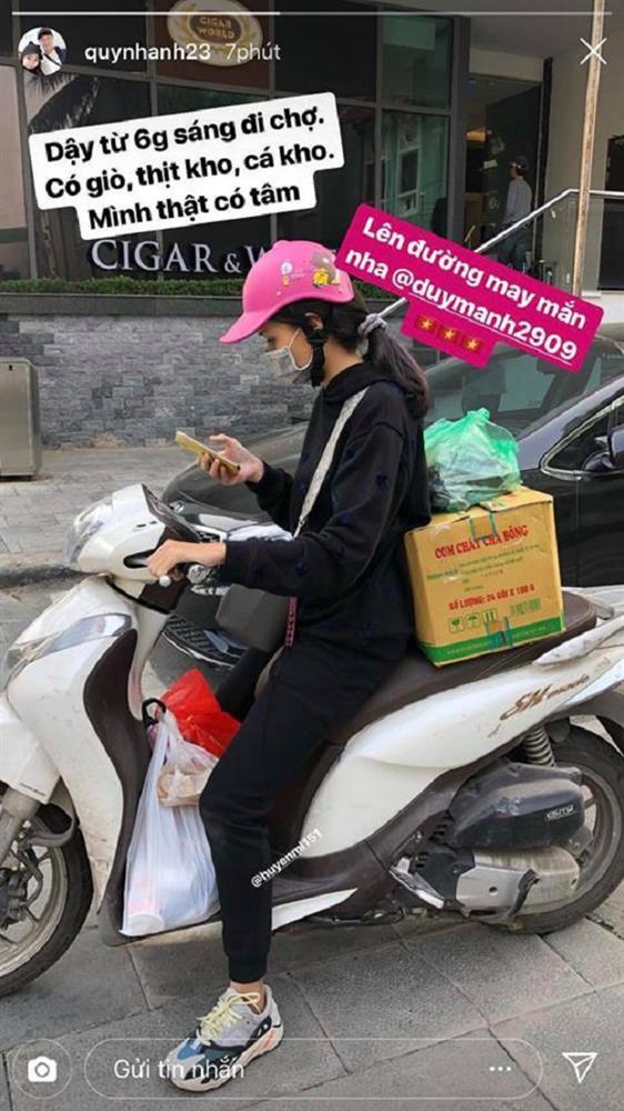 Chuyện tình ngọt ngào với những bóng hồng xinh đẹp của 5 cực phẩm đội tuyển Việt Nam-2