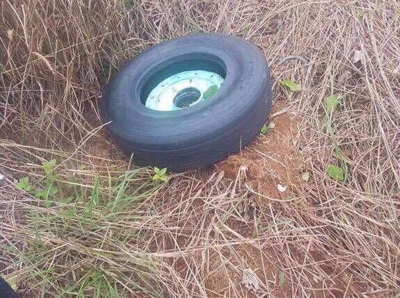 Lời kể của nạn nhân trên chuyến bay Vietjet gặp sự cố văng bánh ra khỏi càng-3