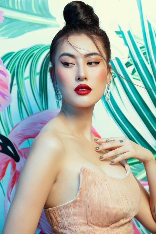 Hà Lade: Tôi còn không nhận ra mình sau dao kéo huống gì bố mẹ-3