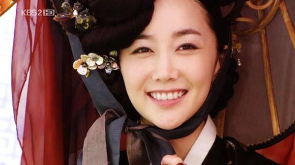 Những nàng kỹ nữ xinh đẹp trên màn ảnh Hàn Quốc-6