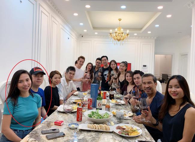 Giấu kỹ là thế nhưng chân dung cô gái nghi là vợ sắp cưới của Lê Hiếu cuối cùng cũng lộ diện-2