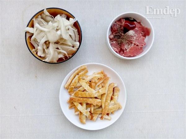 Giòn giòn thơm thơm nấm xào đậu phụ ngon tuyệt-1