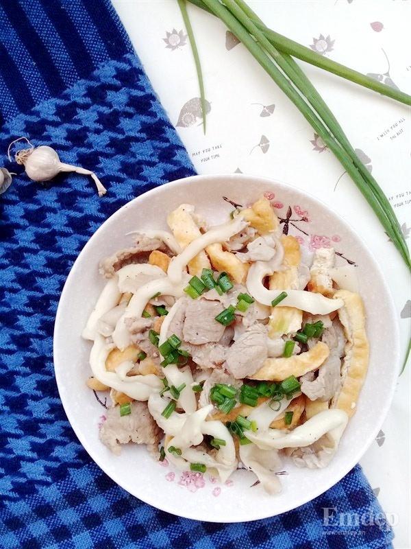 Giòn giòn thơm thơm nấm xào đậu phụ ngon tuyệt-5