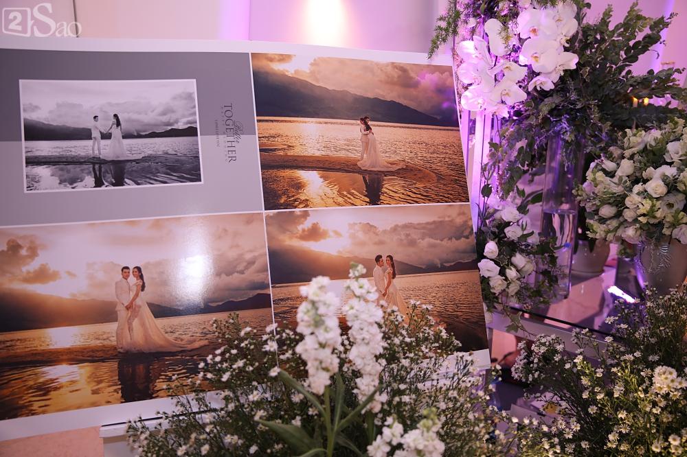 Không gian tiệc cưới vô cùng sang trọng trước giờ G-1