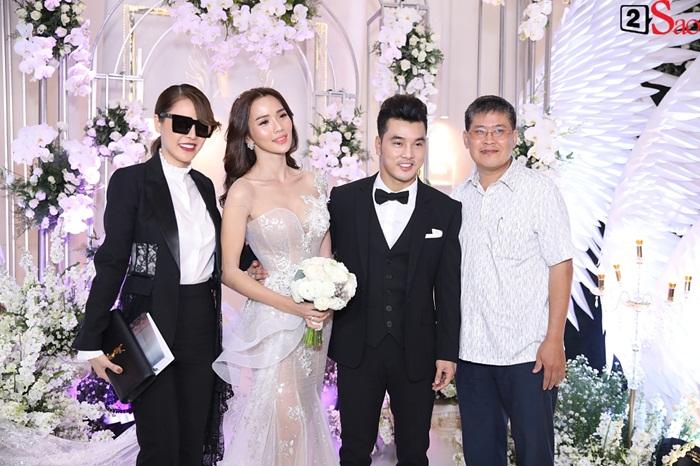 Dàn khách mời nô nức tới dự tiệc cưới của Ưng Hoàng Phúc - Kim Cương-5