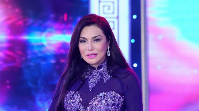 Nỗi đau khó ai thấu của các mỹ nhân chuyển giới Việt-1