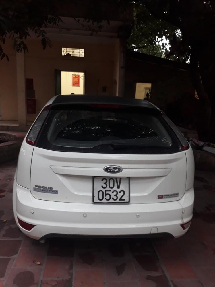 CSGT bắt nóng nhóm tín dụng đen đánh, bắt giữ người giữa đường-3