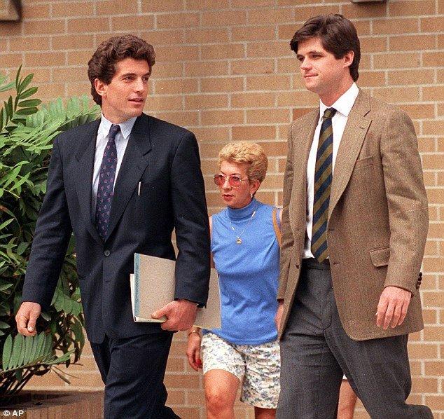 Ngày này năm xưa: Vụ xử cháu Kennedy hiếp dâm chấn động thế giới-4