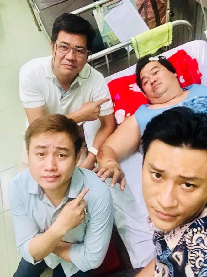 Nghệ sĩ Hoàng Mập bị tai nạn giao thông, thương tích khắp người-7