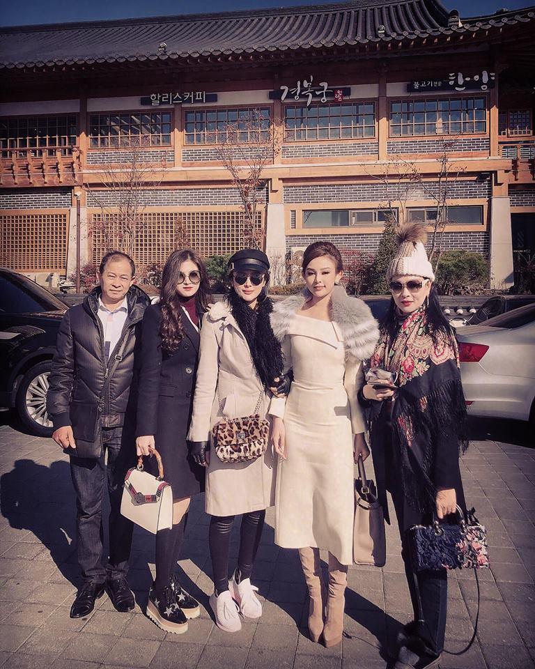 Bị tung clip cởi đồ đã là gì, Duy Mạnh còn bị cầu thủ Huy Hùng troll thảm hại trước trận gặp Philippines-3