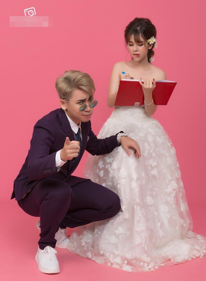 Lộ thiệp mời cưới chất hơn nước cất của vlogger Huy Cung và cô dâu hotgirl-1