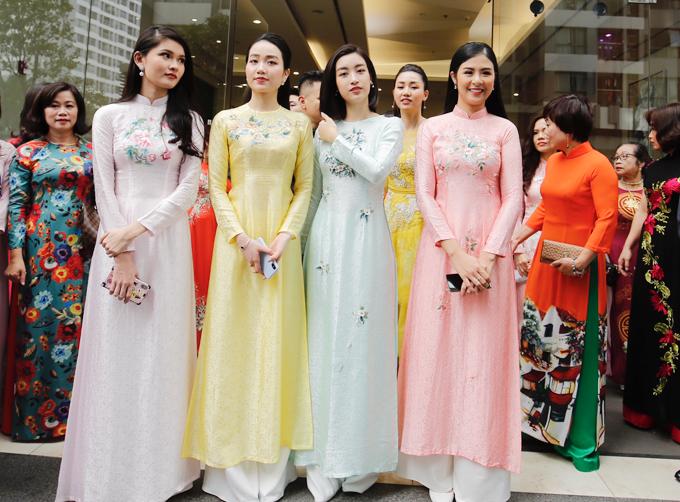 Những đám cưới đình đám có dàn phù dâu xinh như mộng nhìn là muốn cướp về làm vợ-2