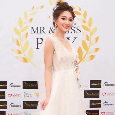 Phan Văn Đức và chuyện tình lãng mạn với nàng hoa hậu-5