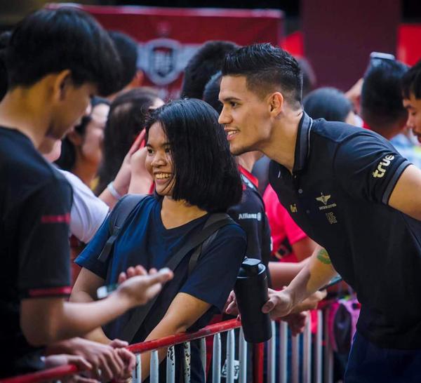 Trai đẹp của đội tuyển Philippines khiến CĐV Việt Nam trầm trồ-6