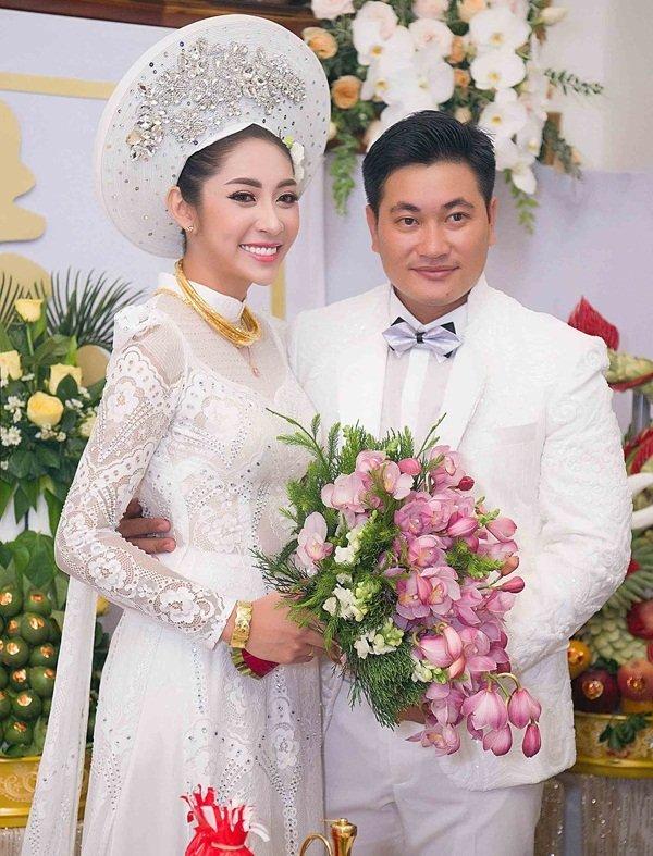 Chồng điển trai, giàu có của những mỹ nhân Việt kết hôn năm 2018-8