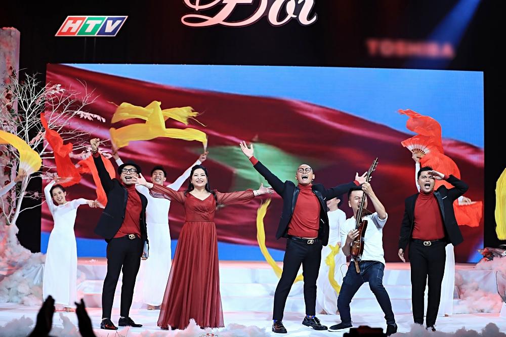 Sau ly hôn, Hồng Nhung không cảm thấy lẻ loi khi nghe chuyện hạnh phúc của các đôi lứa-10