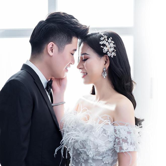 Siêu đám cưới 4 tỷ đồng ở Thái Nguyên: Hóa ra cô dâu, chú rể yêu nhau 13 năm, có 2 con chung rồi mới cưới-4