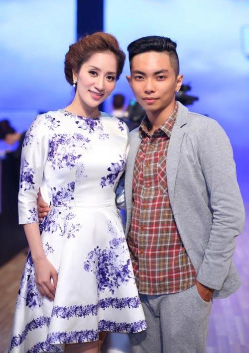 Bị antifan trù ẻo cay độc lấy vợ già sẽ chết sớm, Phan Hiển đáp trả đúng chất ông bố 2 con-1