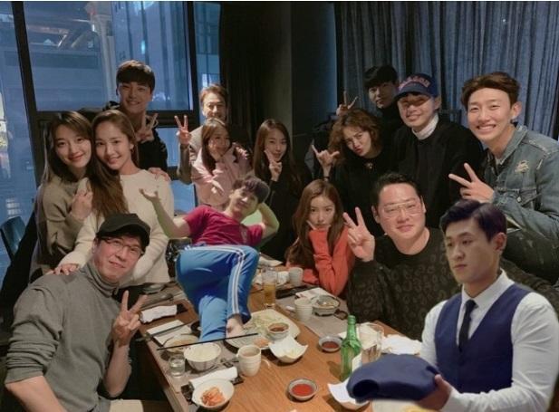 Người đẹp khóc Choi Ji Woo lần đầu tiên xuất hiện trên truyền hình sau khi kết hôn trai trẻ-3