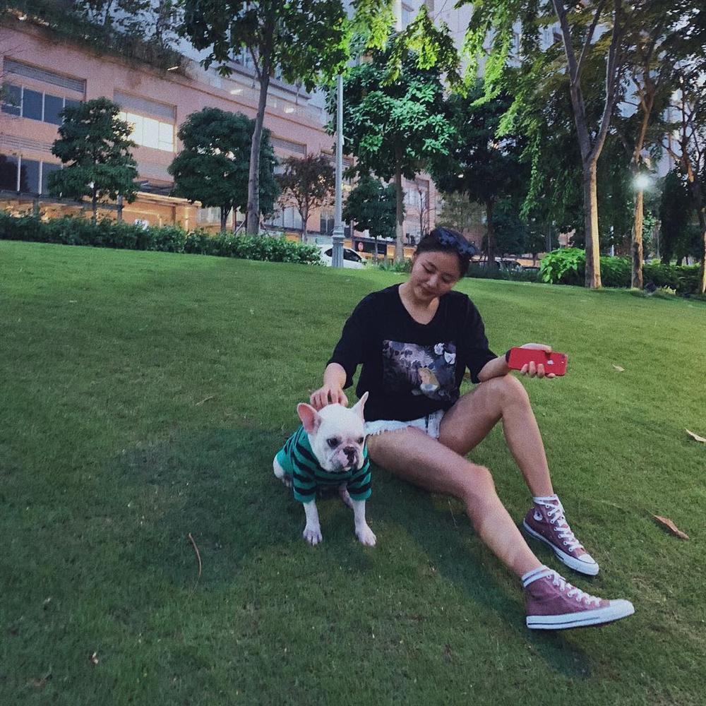 Phạm Hương hào hứng đón Noel ở Mỹ, fan khẩn thiết gọi: Chị Tổng ơi về Việt Nam đi-11