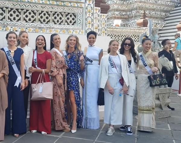 Bắn tiếng Thái khiến người dân phát cuồng, HHen Niê nổi bần bật giữa dàn mỹ nhân Miss Universe 2018-3