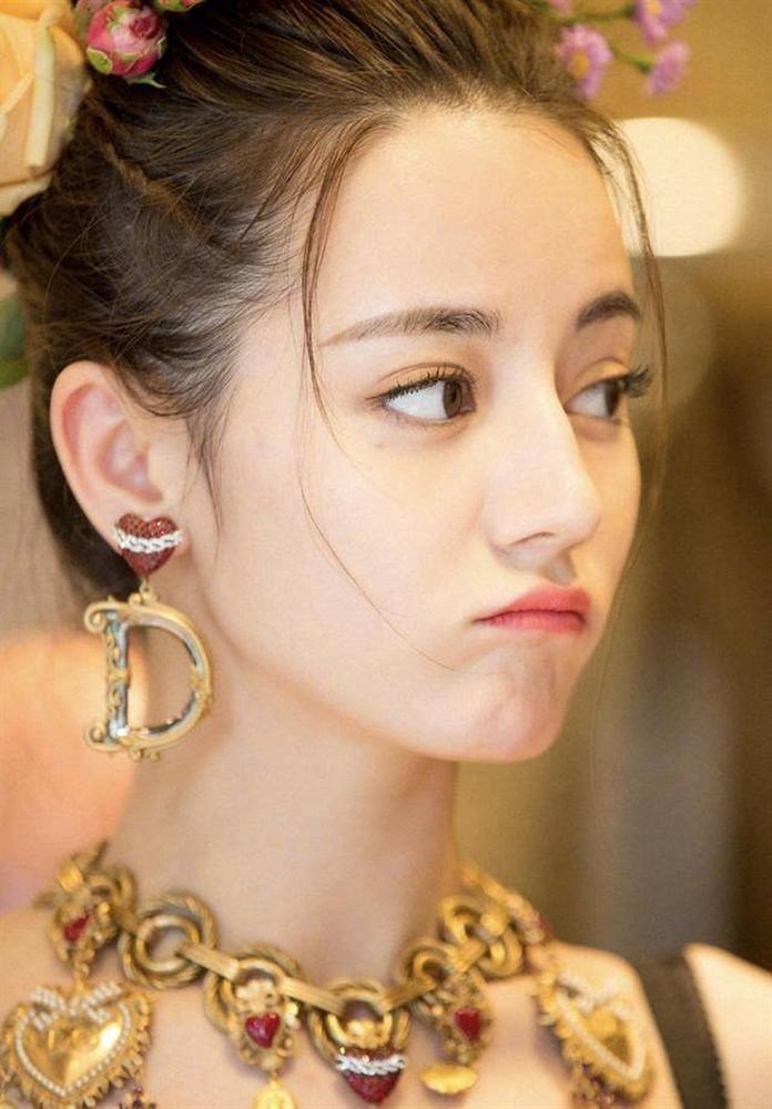 Những diễn viên Trung Quốc nổi tiếng chỉ nhờ quá đẹp-5