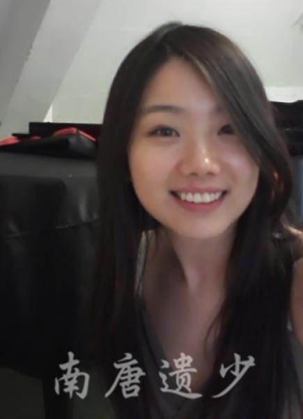 Sao nhí Hoàn Châu cách cách gây bất ngờ khi cạo tóc đi tu-4