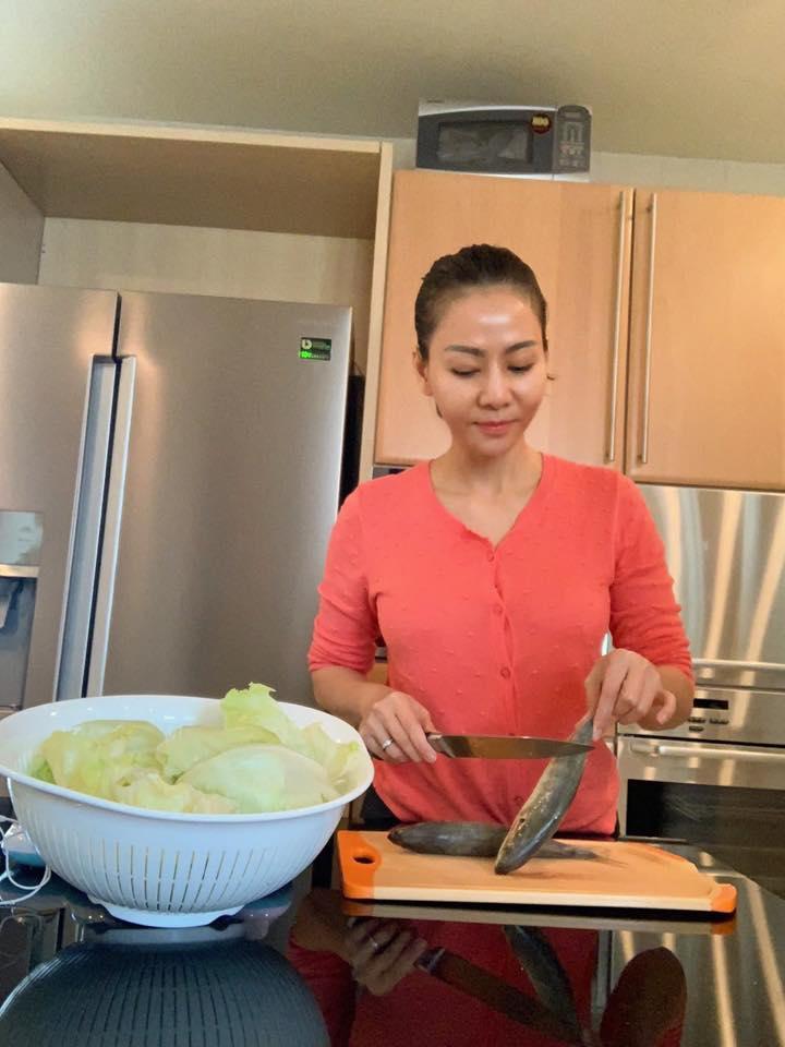 Trút bỏ xiêm y, mẹ bỉm sữa Thu Minh chụp ảnh tự sướng khoe dáng nuột mê hồn-7