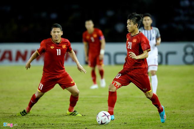 Song Đức của tuyển Việt Nam: Ngoài đời là chú cháu, trên sân là đồng đội-1