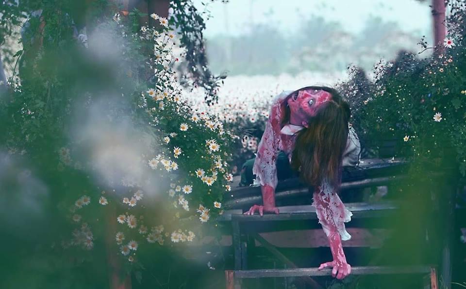 Xác sá»ng váºt vá» giữa vưá»n cúc há»a mi, Äá» ai không sá»c táºn óc khi xem loạt khoảnh khắc nà y-3