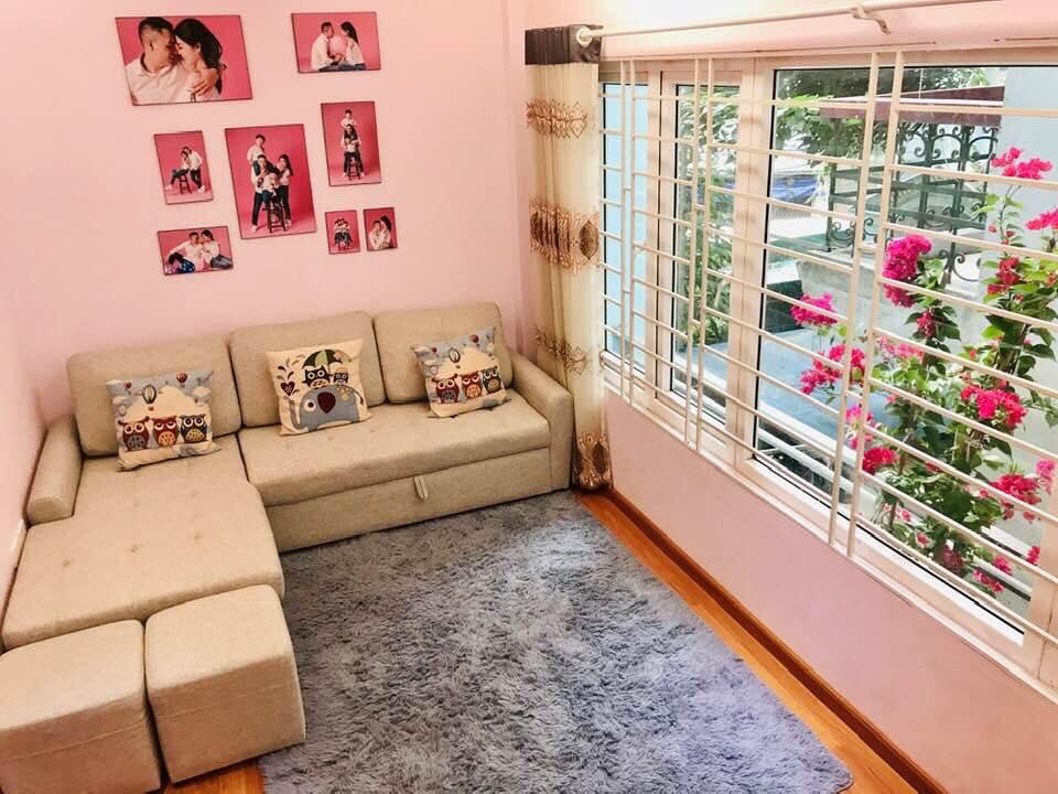 Những tấm ảnh ngọt ngào đánh bay khoảng cách bố dượng - con riêng của hôn phu BTV Hoàng Linh-2