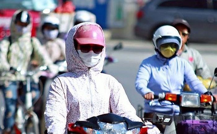 Dự báo thời tiết: Miền Bắc nắng nóng 30 độ C giữa mùa đông có bất thường?-1