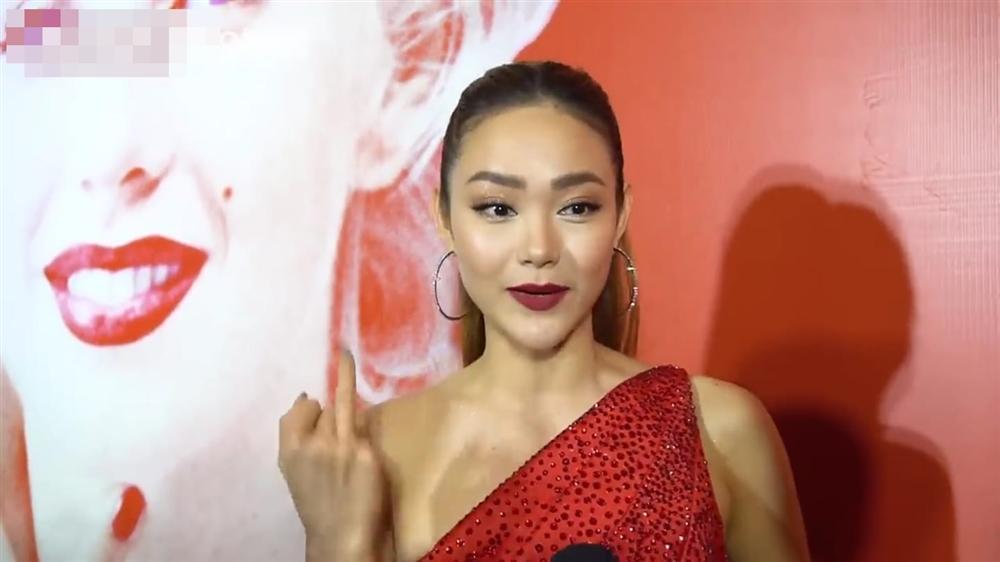 Dân tình đồn đoán Minh Hằng đeo nhẫn kim cương bỏ cuộc chơi showbiz, nữ chính gạt phắt: Không đúng đâu-2