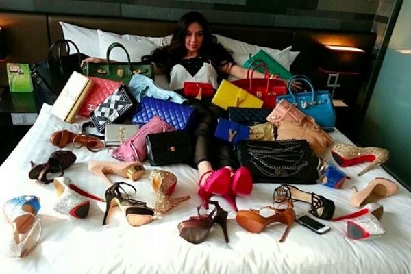 Nhà không có gì ngoài điều kiện: Con gái tỷ phú Singapore sống trong nhung lụa, cực thân Ronaldo và thiếu gia Tân Hoàng Minh-4